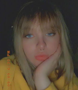 Meet your Posher, Rayne